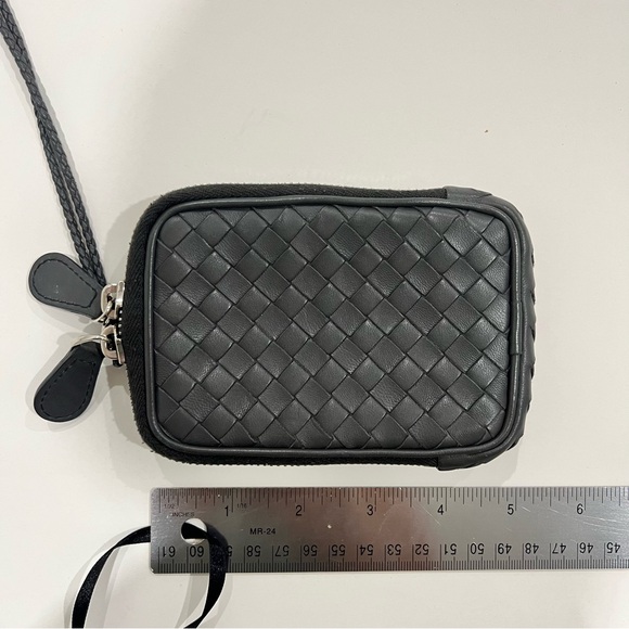 BOTTEGA VENETA Dark Grey Intrecciato Leather Nano Zip Tech Case